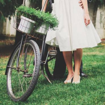 How to style a perfectly modern boho wedding
